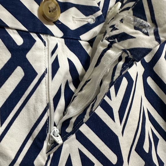 Banana Republic Size 4 Navy and White Geometric Print Pants - Picture 5 of 8